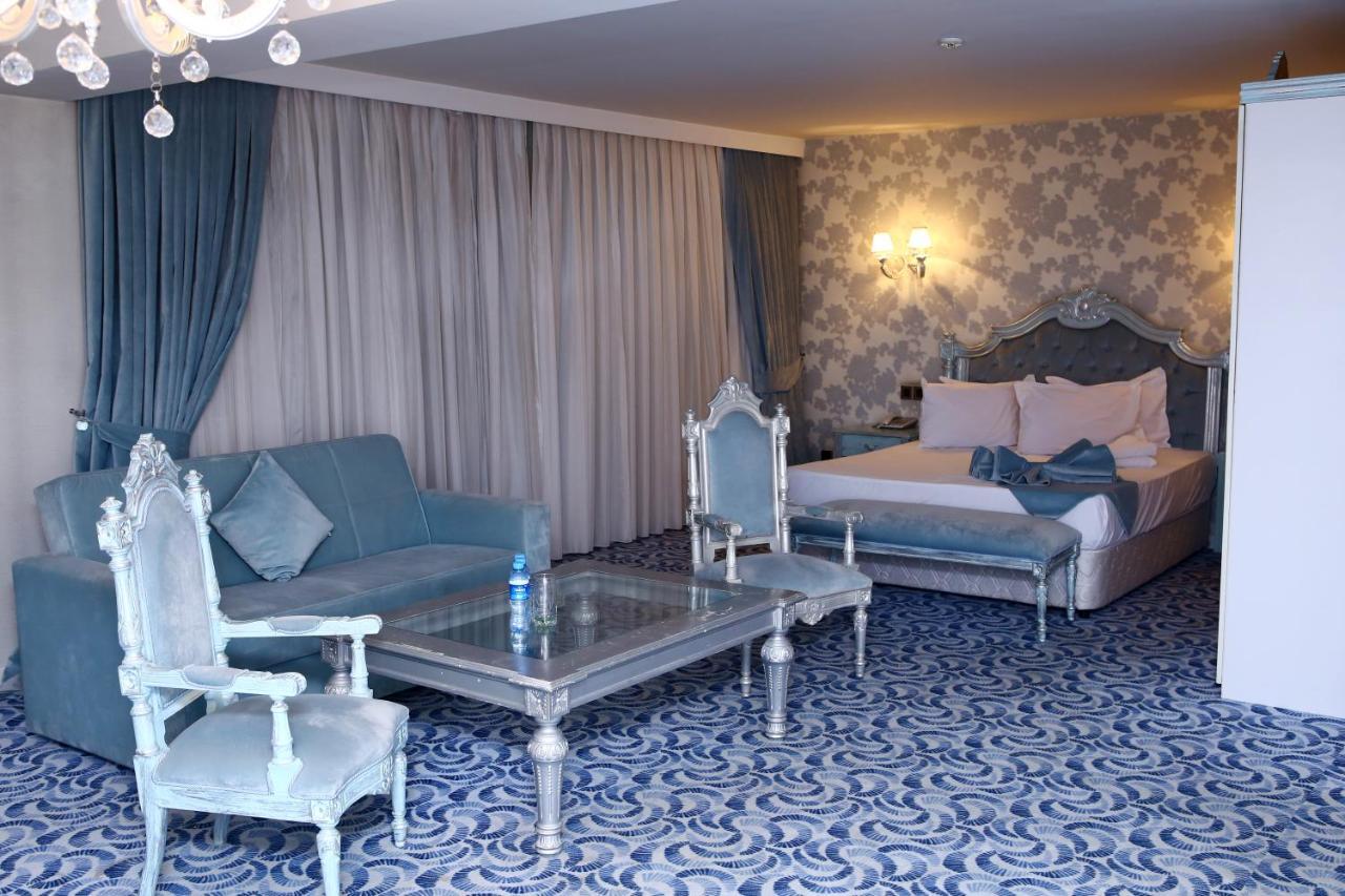 Deluxe Hotel Ганджа Екстериор снимка