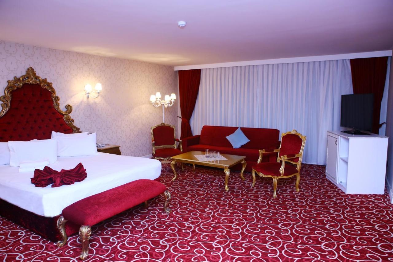 Deluxe Hotel Ганджа Екстериор снимка